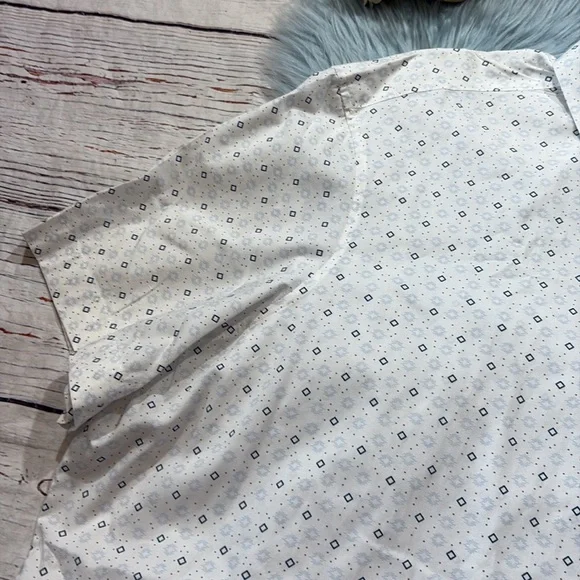 Perry Ellis Geometric Print Cotton Stretch Short Sleeve Button Down Shirt 4XLT - Picture 3 of 11